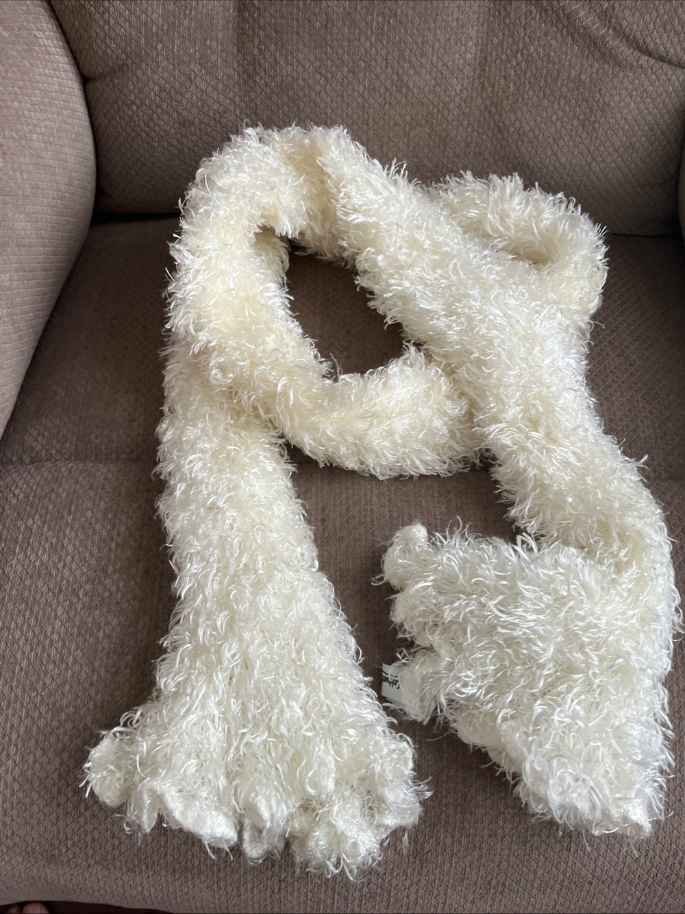 Coldwater Creek Cream Fuzzy Eyelash Fringe tube Scarf